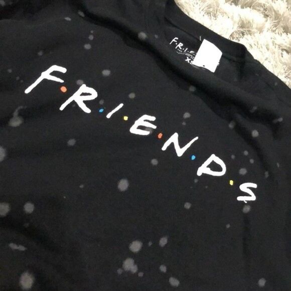 FRIENDS Crewneck Long Sleeve Pullover Sweater Size XS - Picture 5 of 5